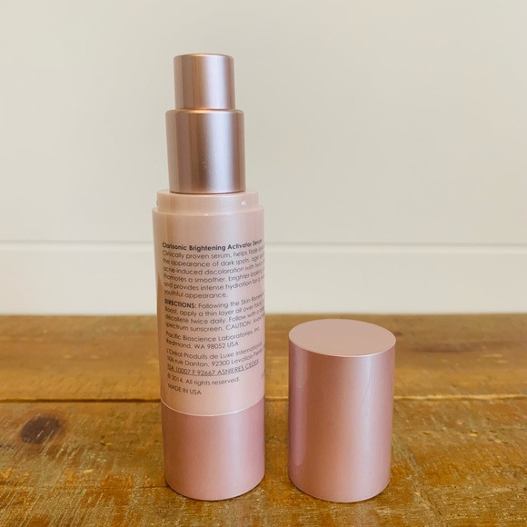 Clarisonic Sonic Radiance Brightening Activator Serum - Picture 3 of 5